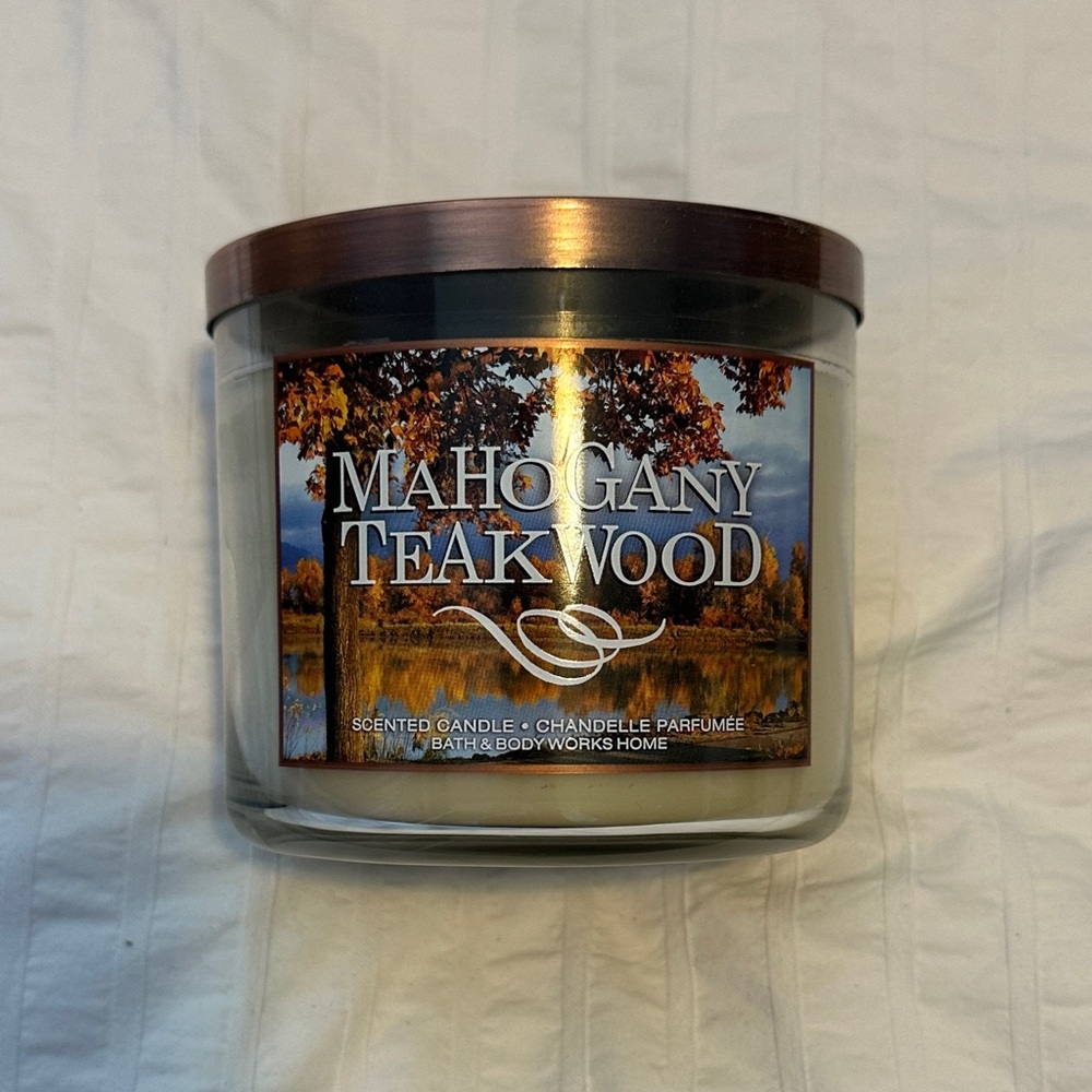 Bath & Body Works Mahogany Teakwood Candle with Brown Lid